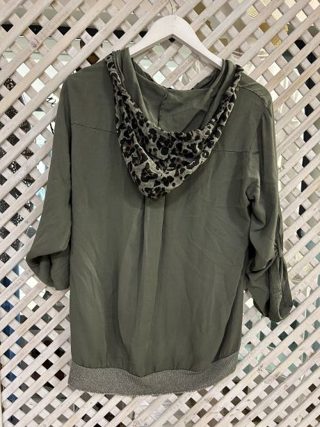 Kyla Long Sleeve Top with Leopard Print & Hood Khaki