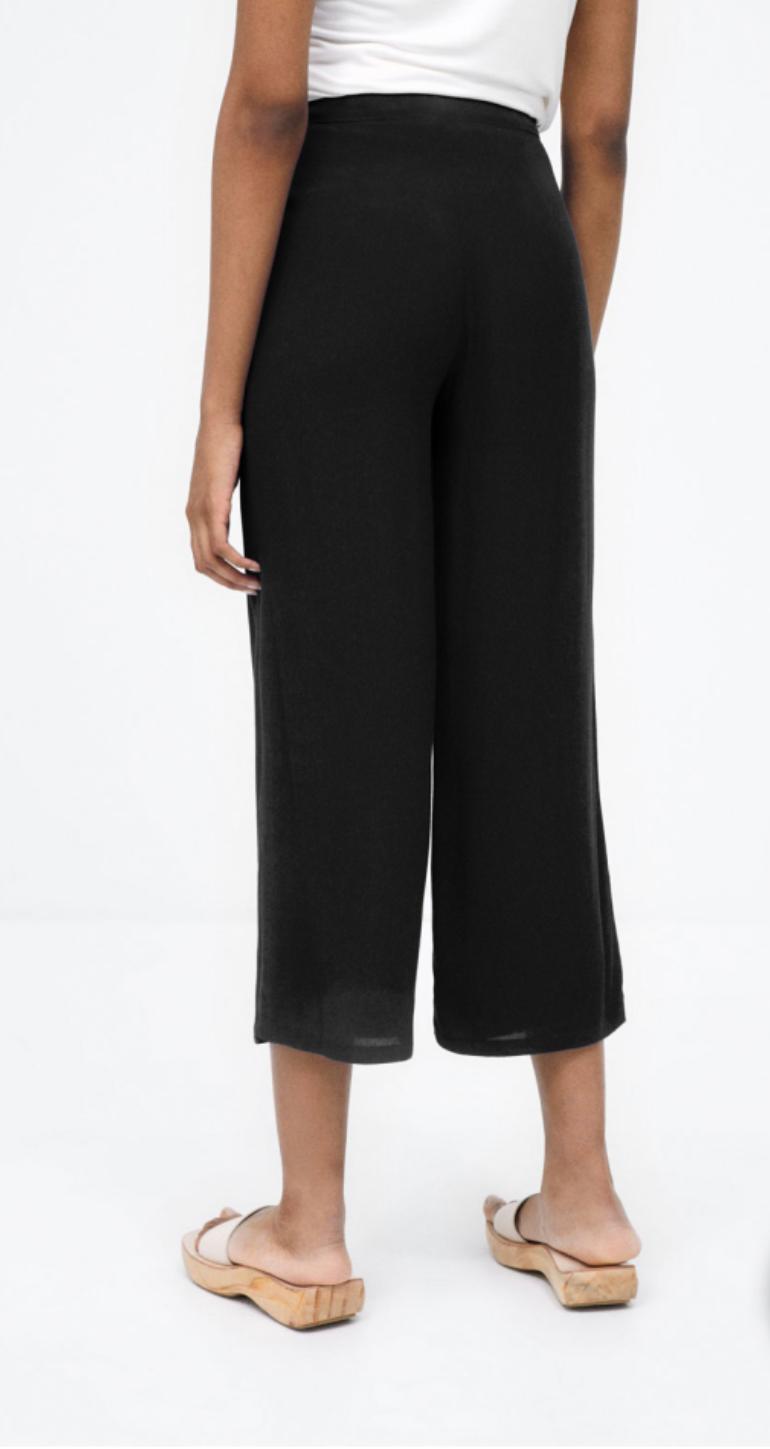 Surkana Viscose Palazzo Trousers, side zip and pockets in Black