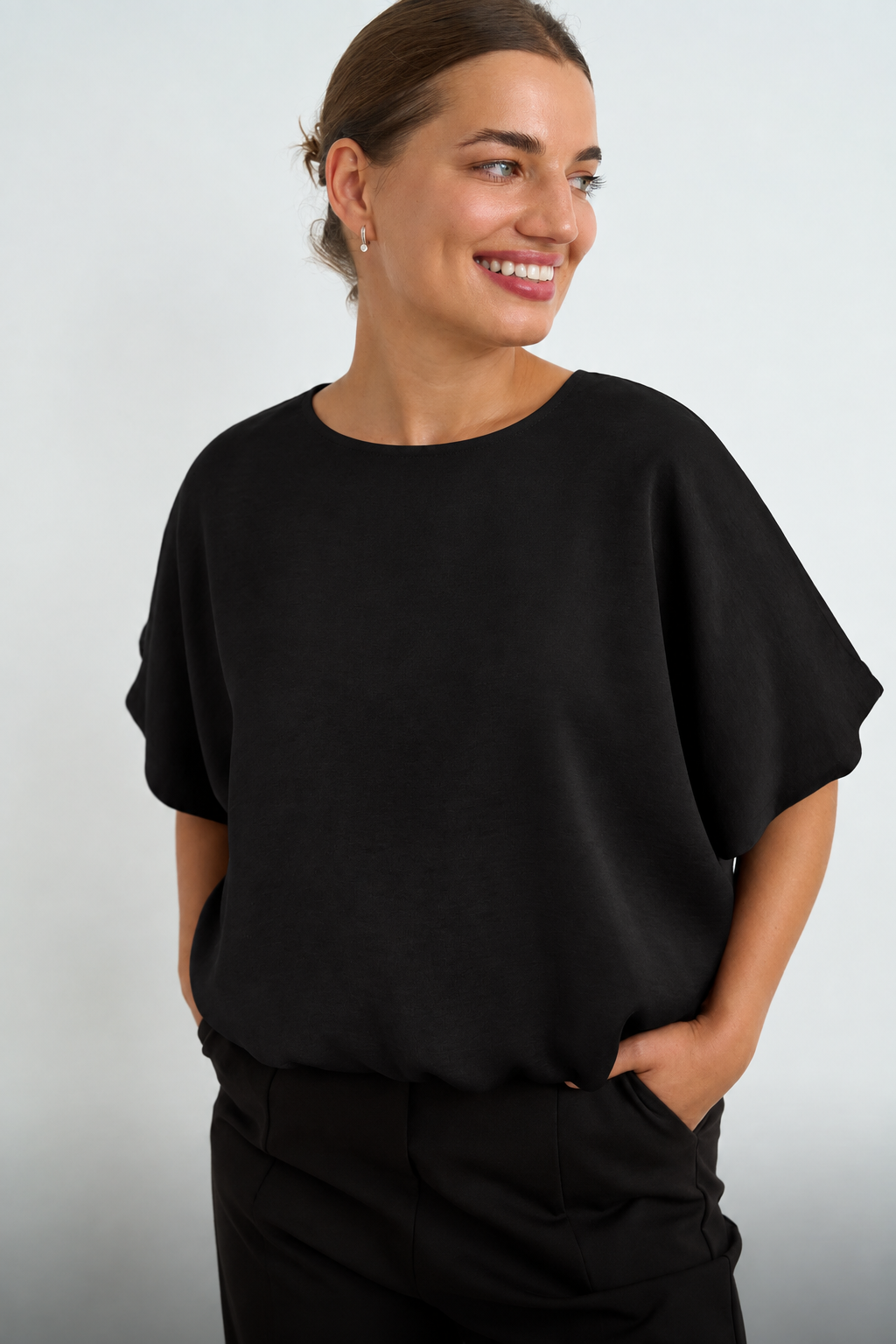 Kyla Bubble Top - Black.
