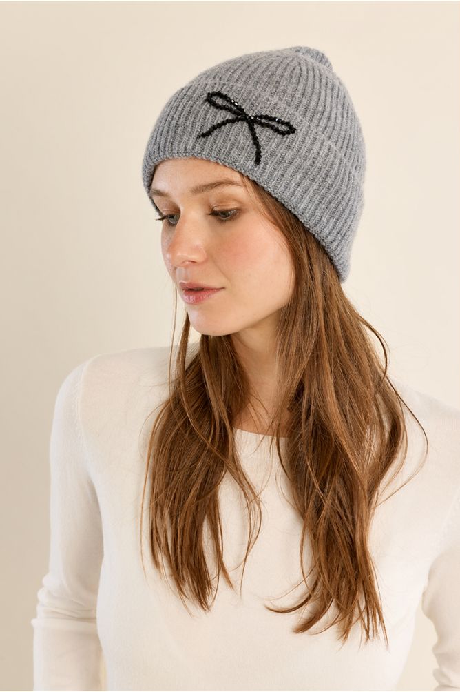 Molly Bracken Ribbed Knitted Hat with Bow - Grey.
