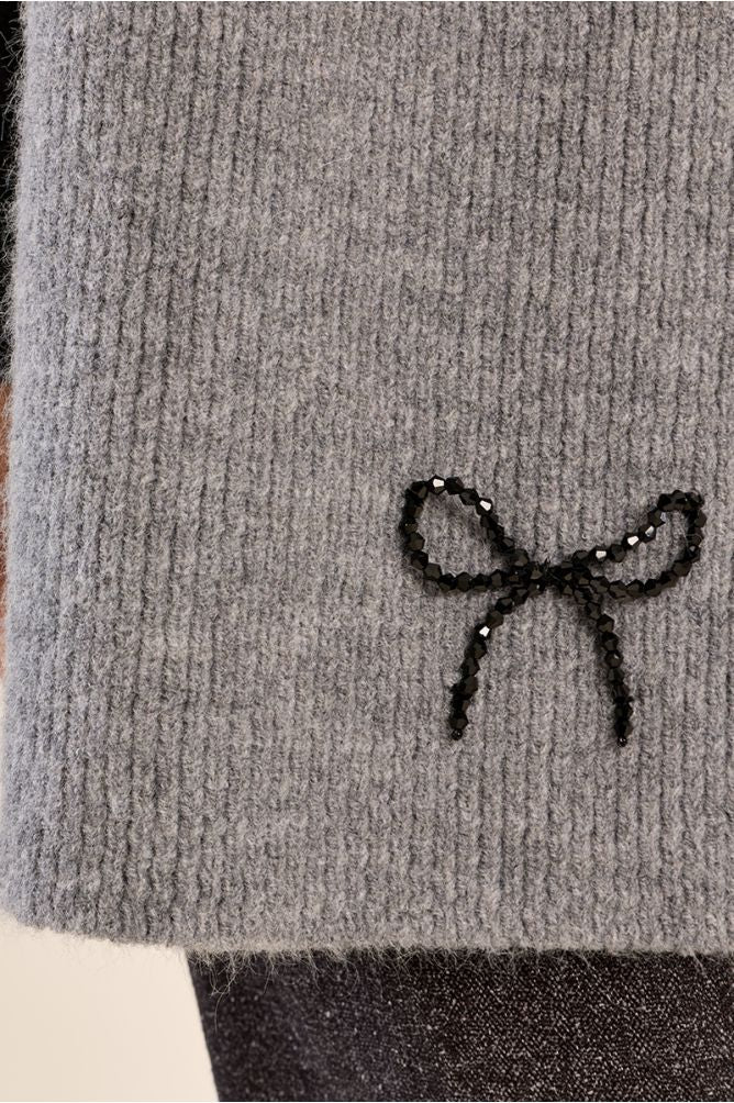 Molly Bracken Ribbed Knit Scarf with Bow Detail - Grey