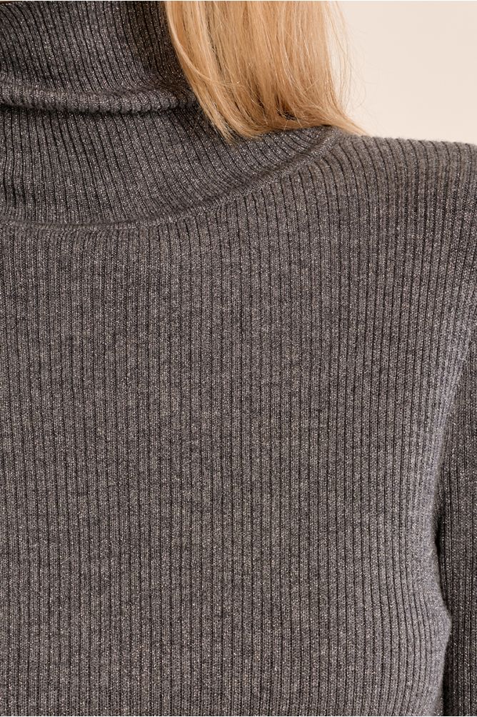 Molly Bracken Ribbed Turtleneck - Silver.