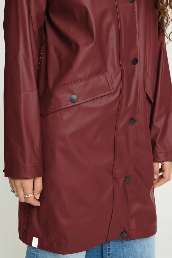 ICHI IHTAZI JA Rain Jacket - Burgundy.