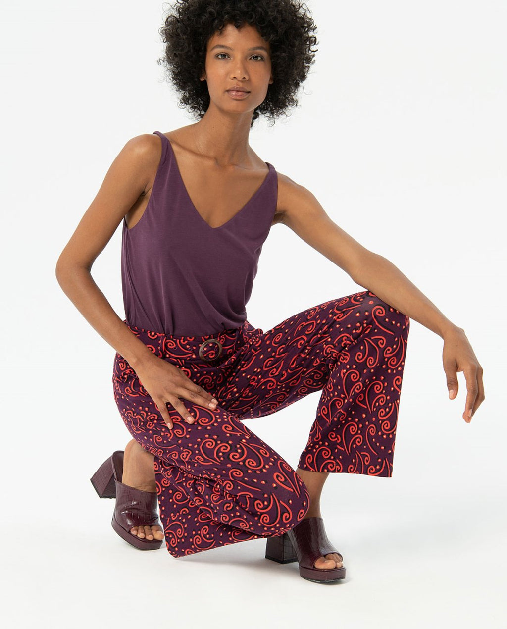 Surkana Long trousers with belt-Maroon