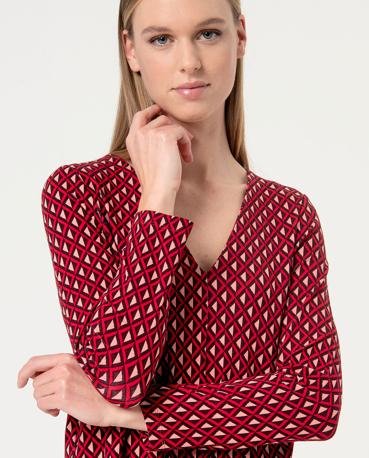 Surkana Long Sleeve Top, V-Neck. Red