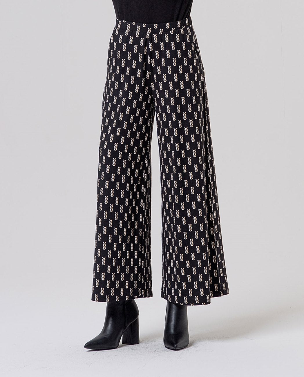 Surkana Straight & Wide Leg Trousers - Black Mix.