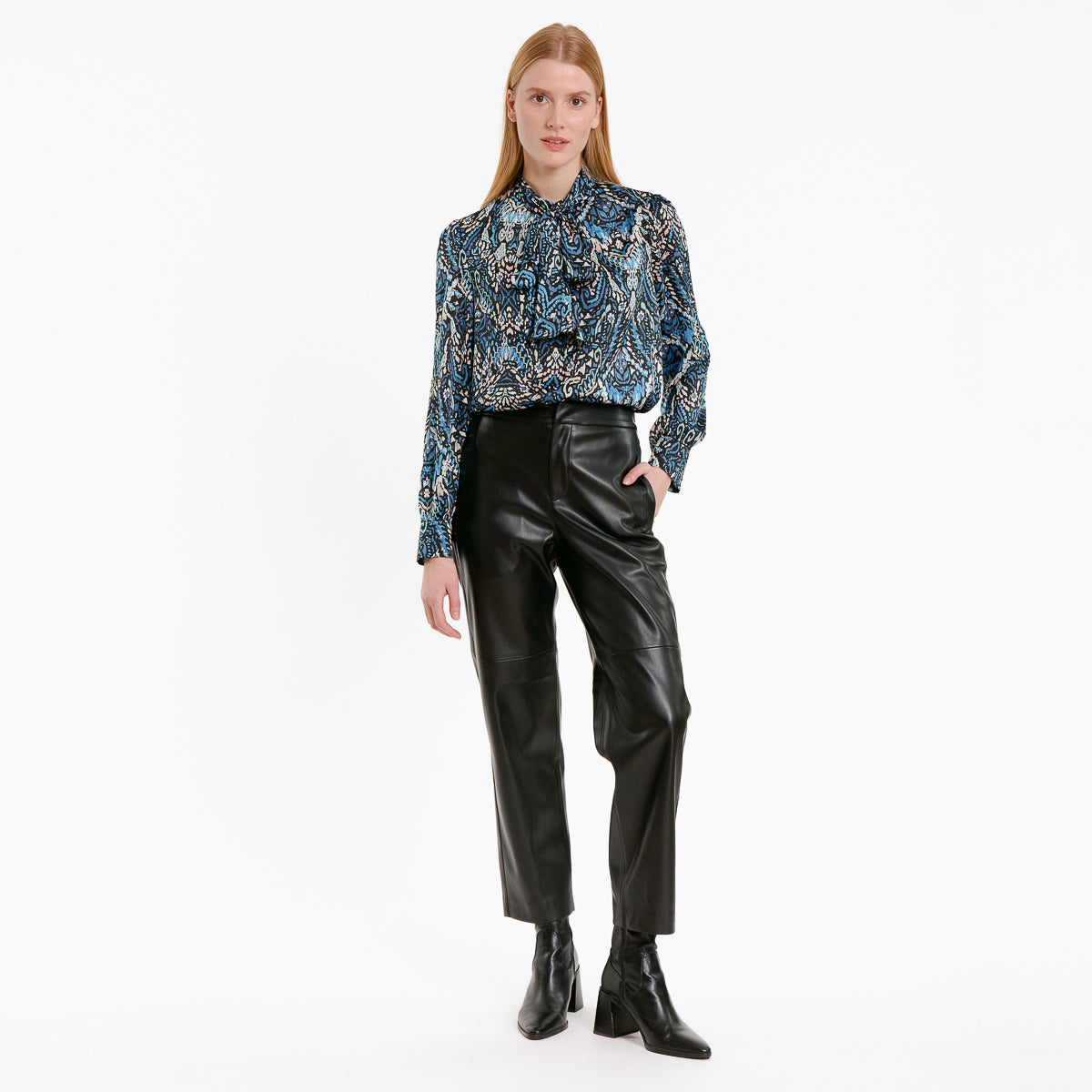 Artlove Trousers JORDANA-Black