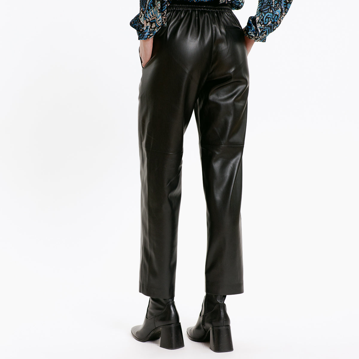 Artlove Trousers JORDANA-Black