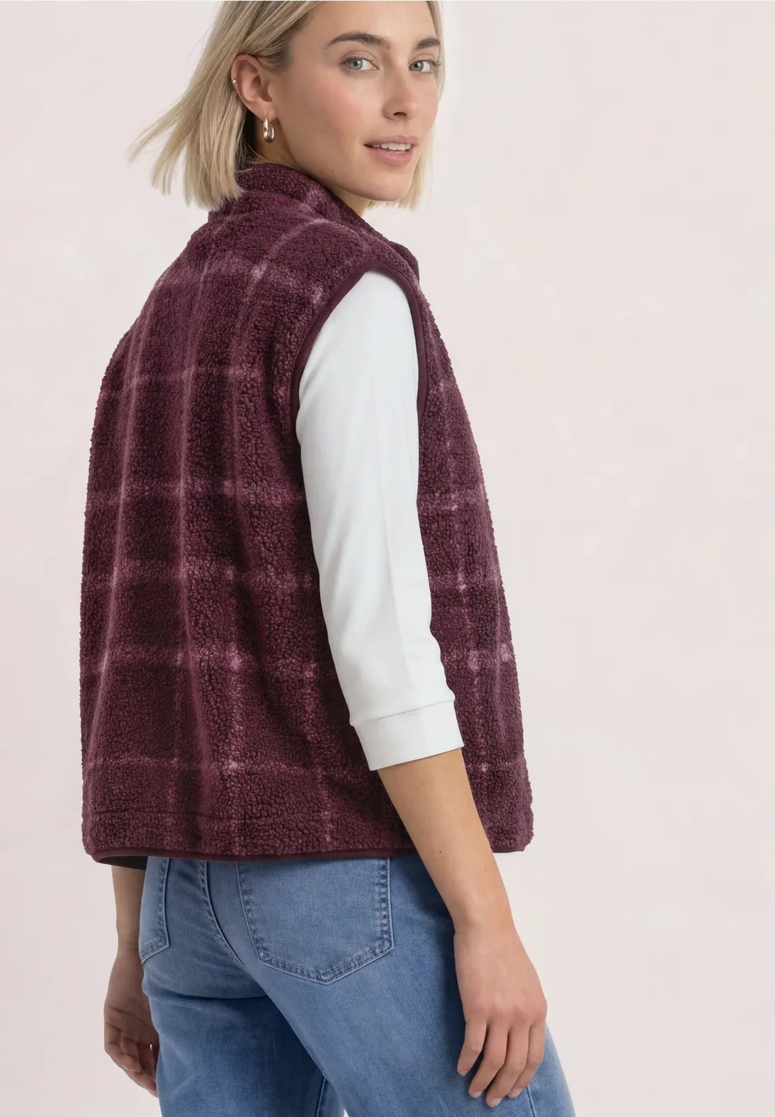 Street One Printyed Teddy Vest with Zipper - Burgundy Mix.