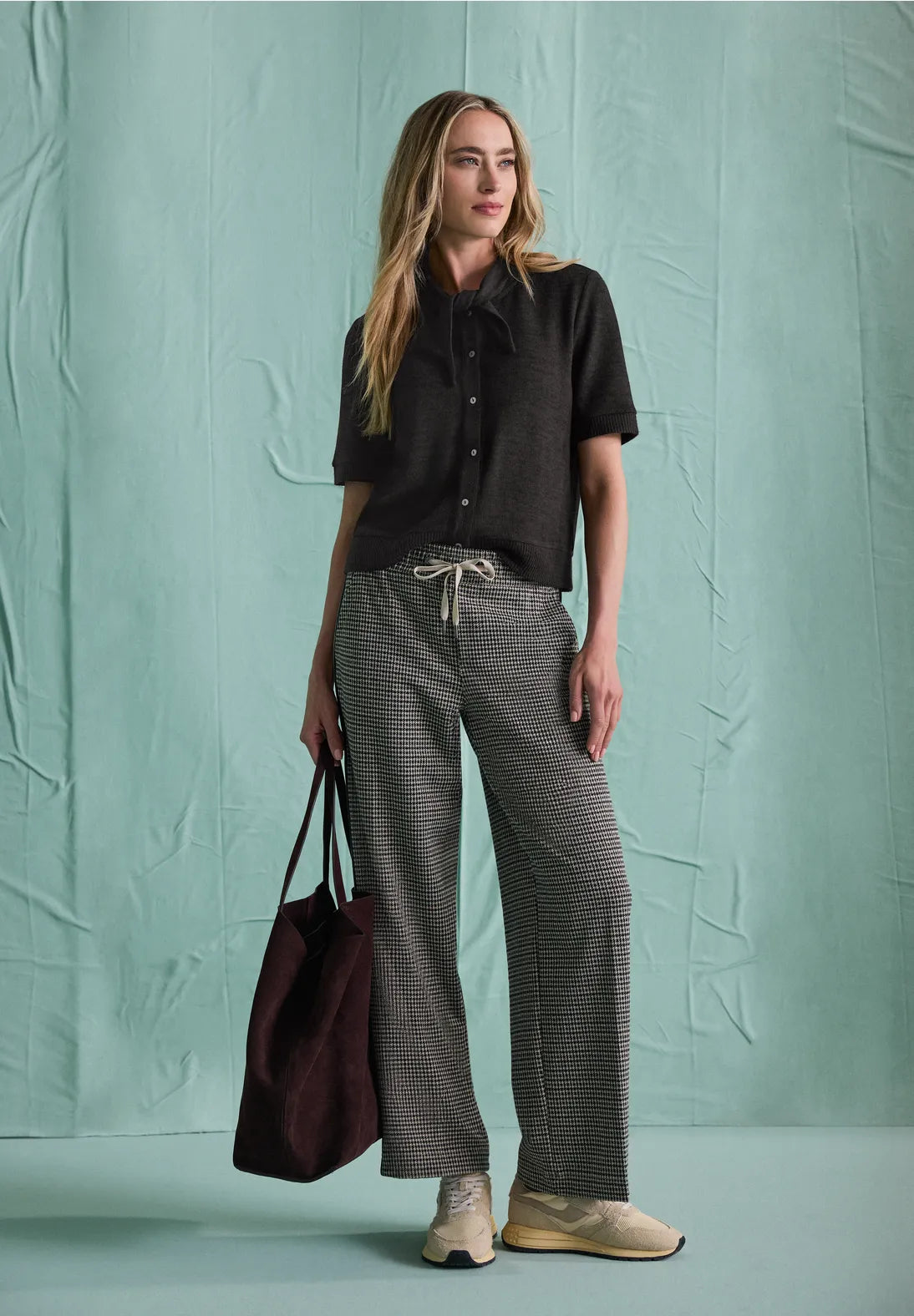 Street One Top with Shawl Collar - Brown.