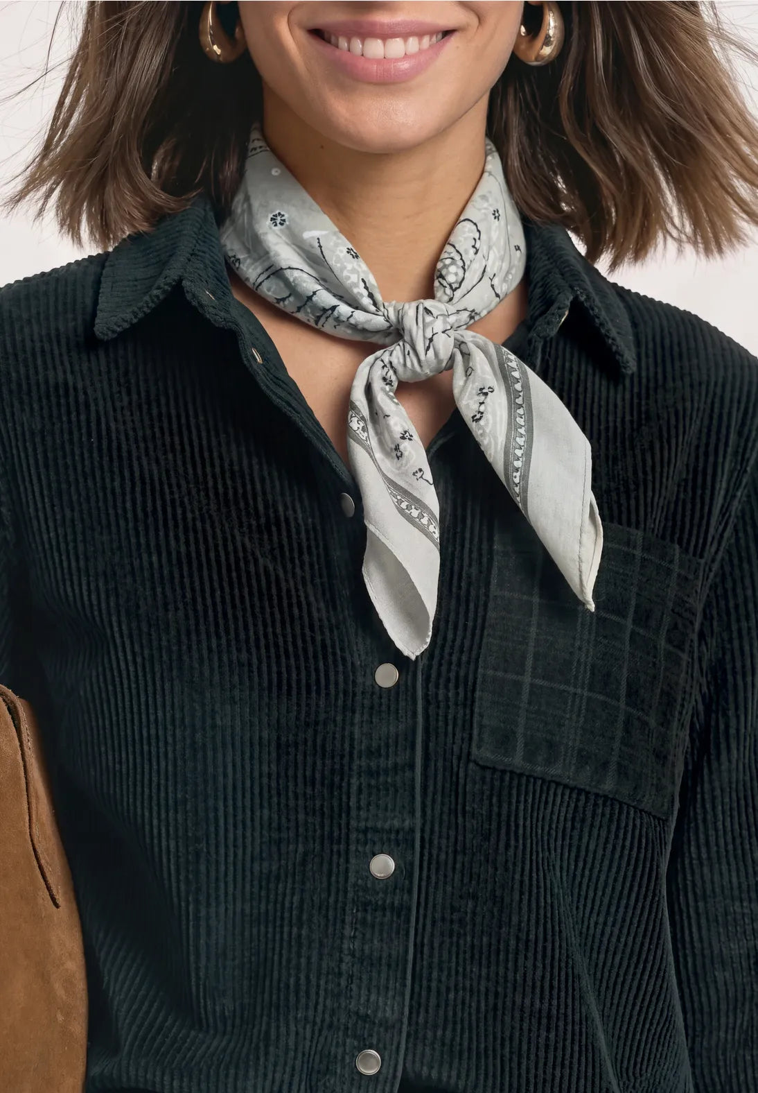 Street One Corduroy Shirt with Contrasting collar & Pocket - Green Mix
