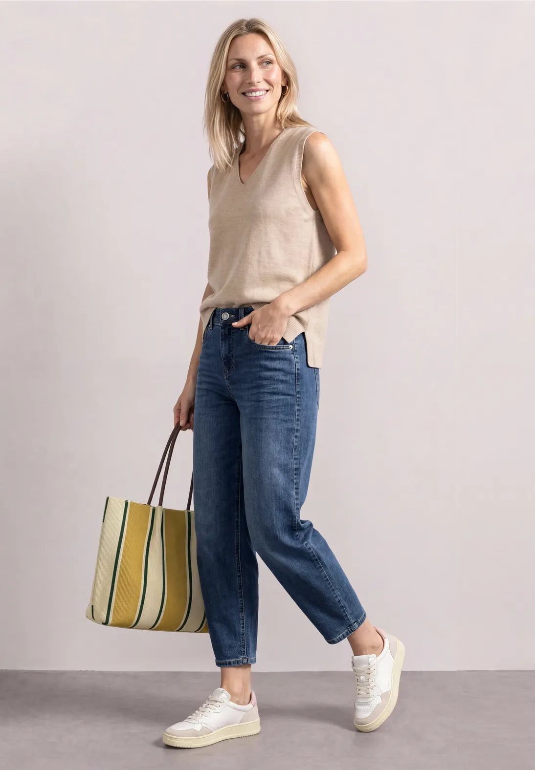 Street One High Waist Jeans in a Loose Fit - Denim