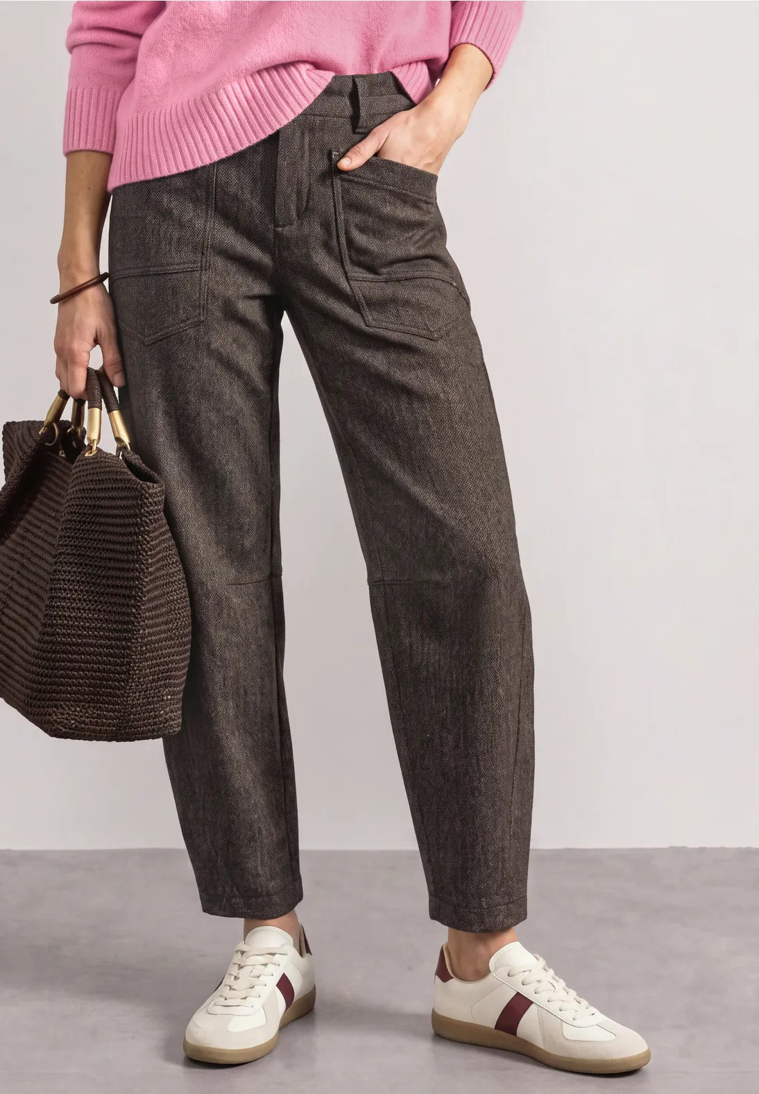 Street One High Waisted Barrel Trousers - Brown Herringbone.