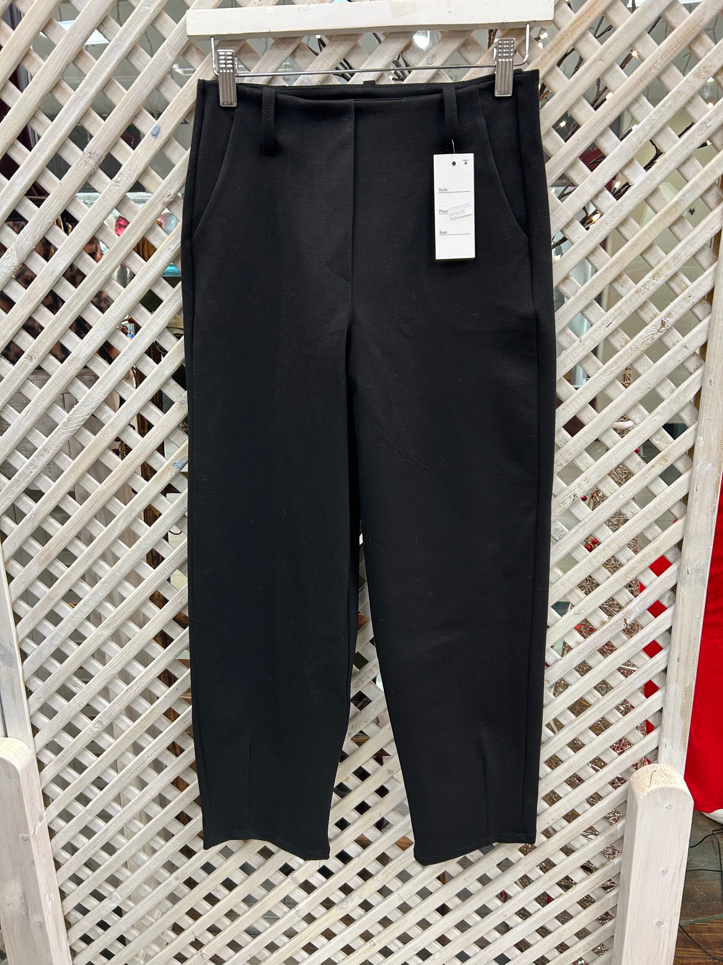 Kyla Pin Tuck Trousers