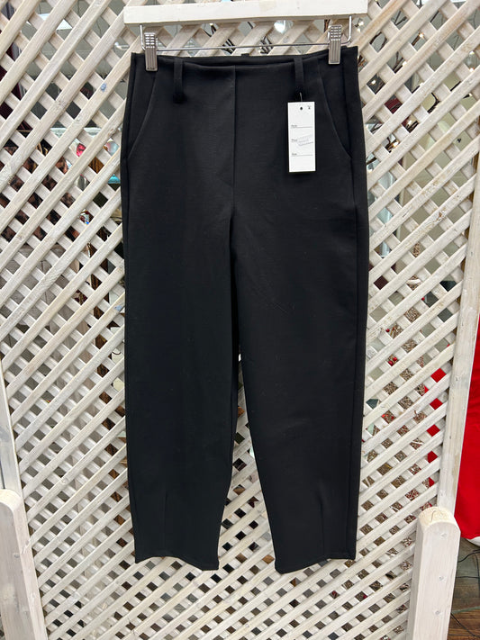 Kyla Pin Tuck Trousers
