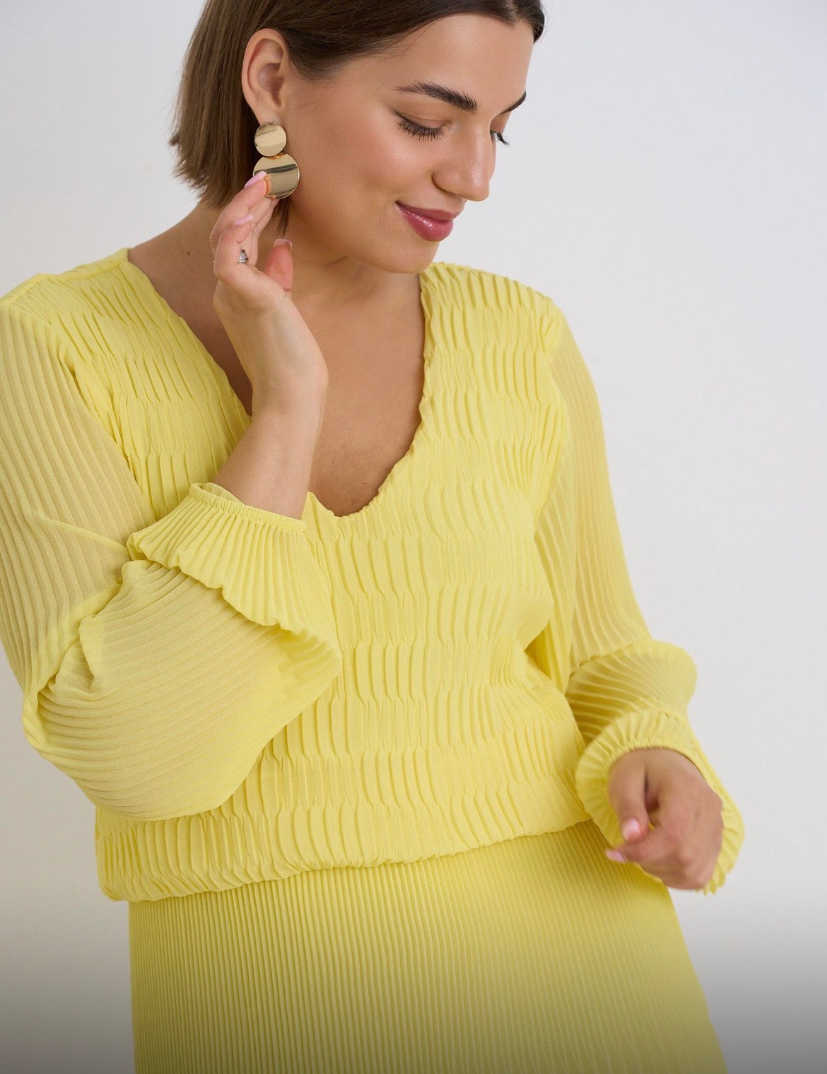 Kyla Pleated Dress - Lemon.