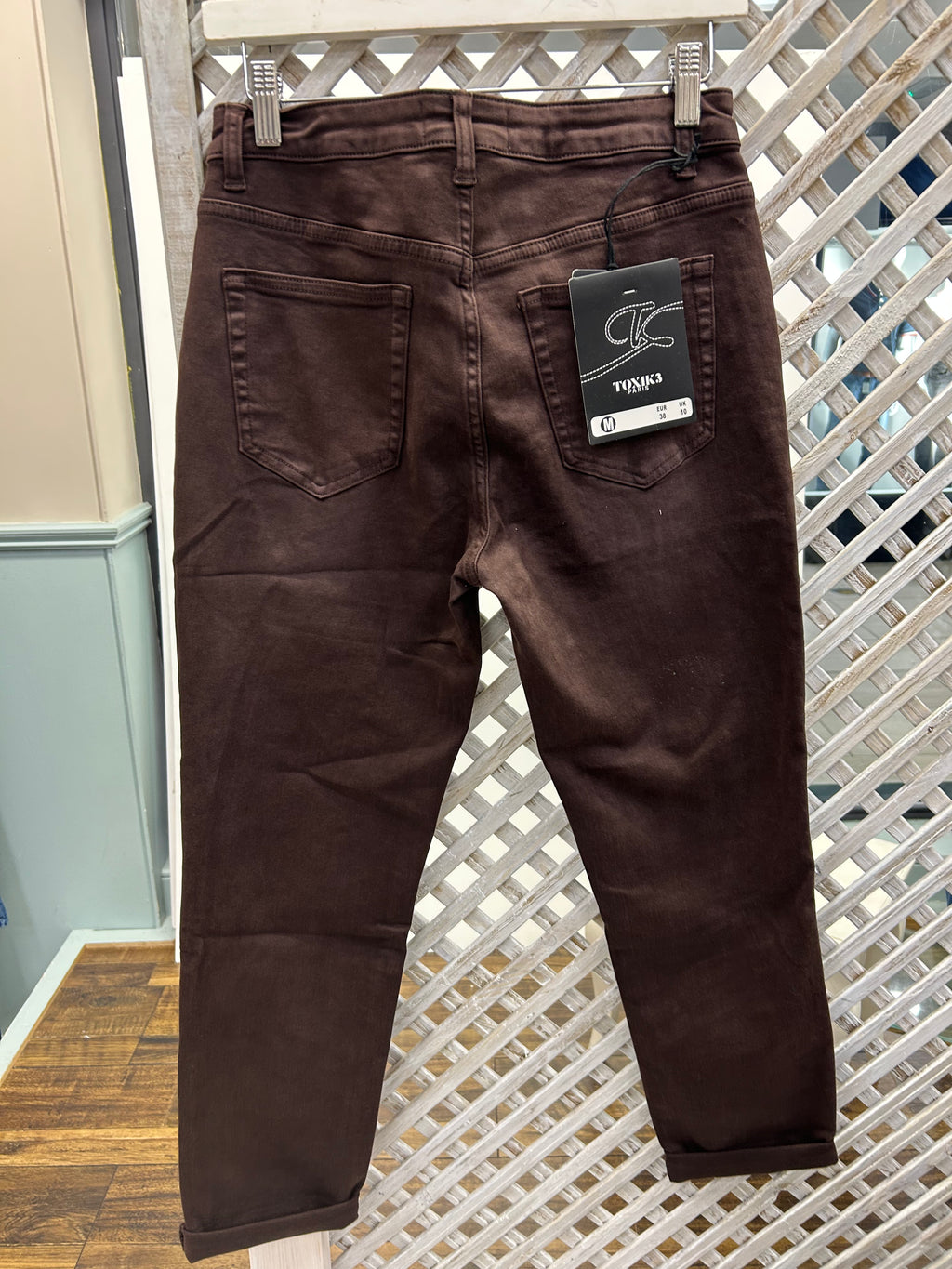 Kyla Toxic Jeans - Brown.