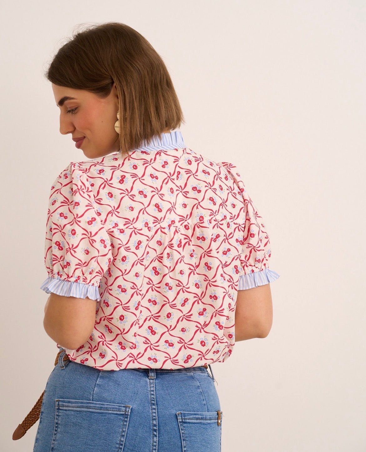 Kyla Blouse with Ruffle Neck - Pink & Blue Mix.