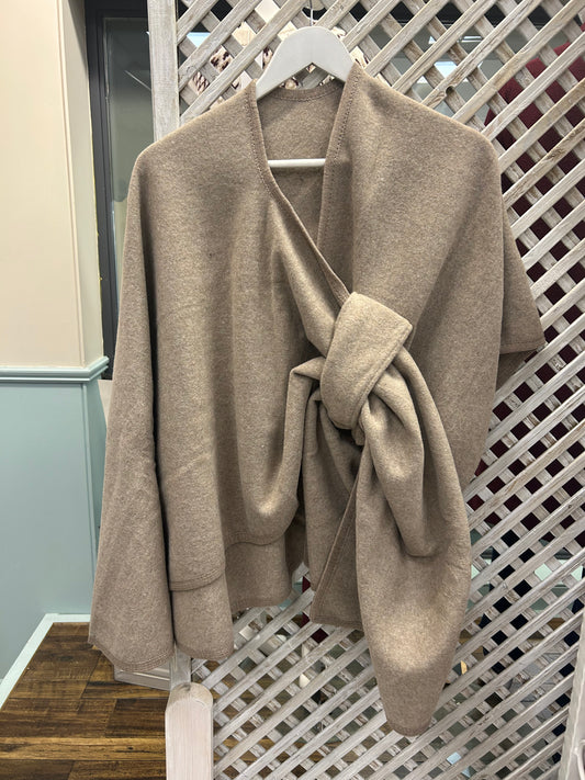 Goa Goa Oatmeal Shawl with front tie