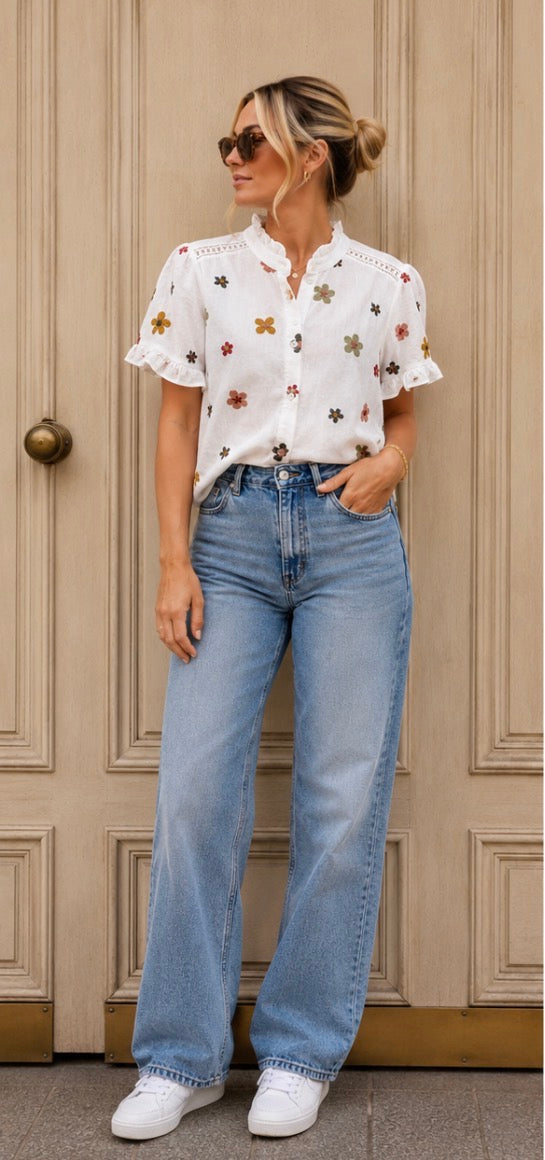 Sophie - Embroidered Daisy Frill Blouse - White
