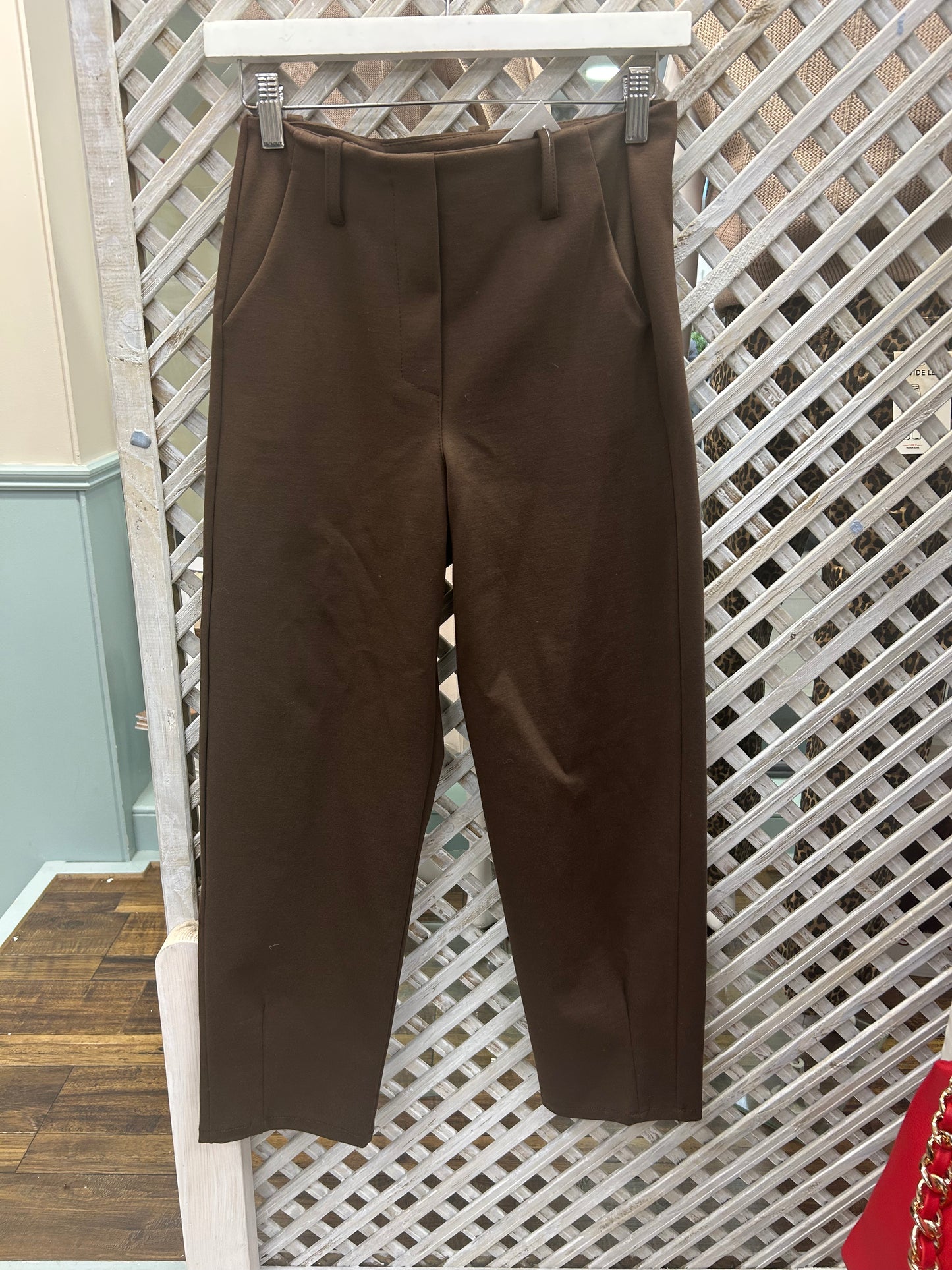 Zola pull on Trousers with Pin Tuck