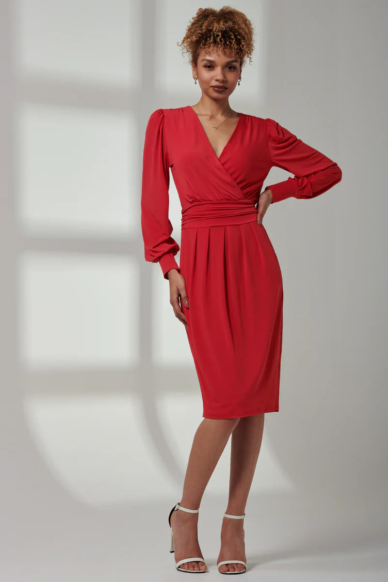 Jolie Moi Kinslee Long Sleeve Pegged Dress-Scarlet Red