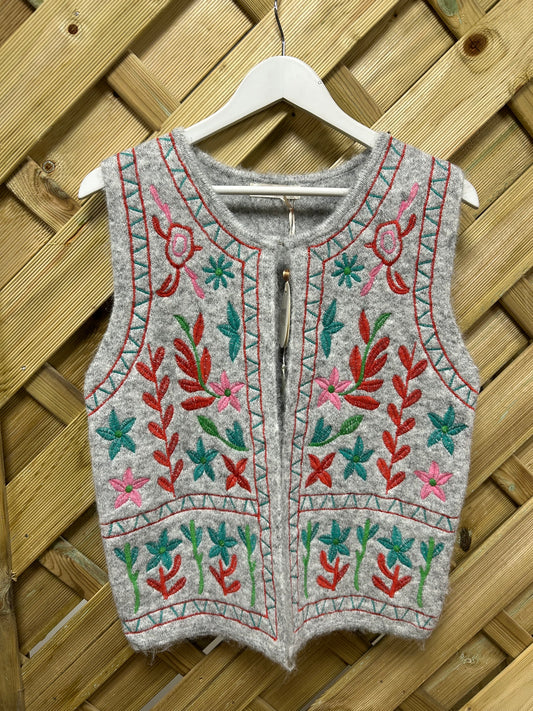 Kyla knitted waistcoat with embroidery