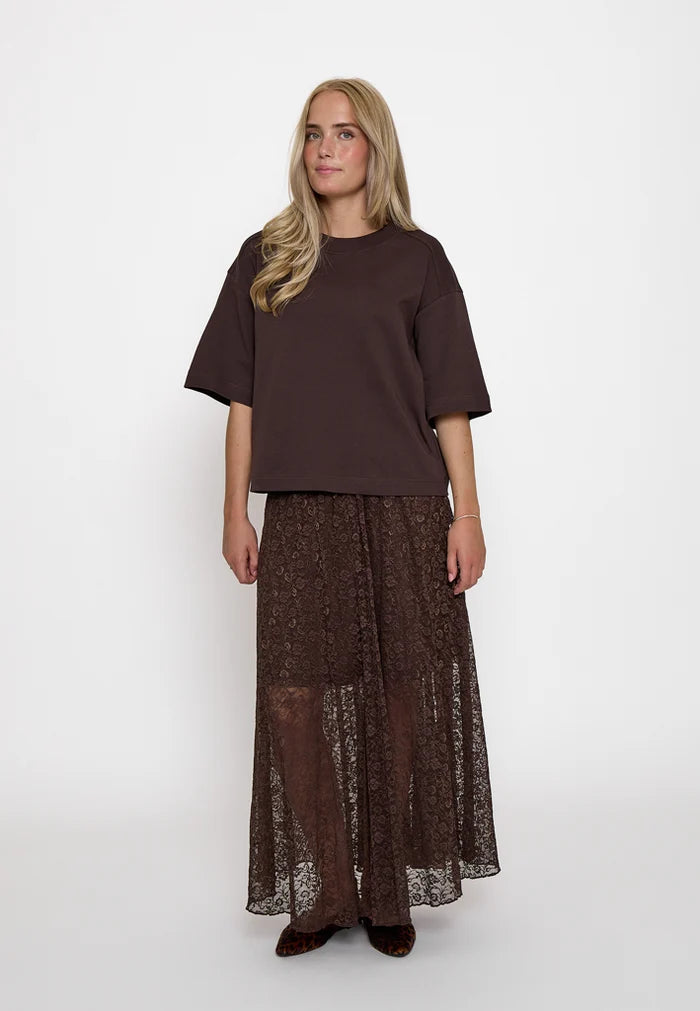 Peppercorn PCFiola GOTA T/Shirt - Java Brown.