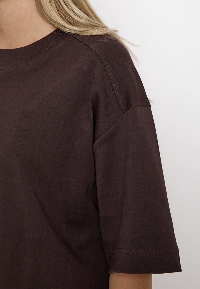 Peppercorn PCFiola GOTA T/Shirt - Java Brown.