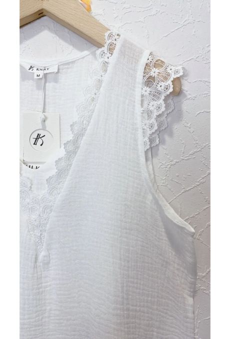 V neck top with lace detail White