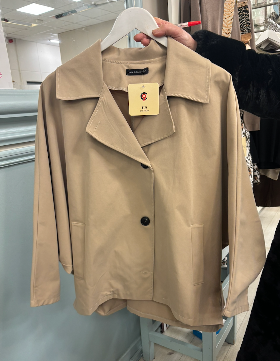 Lightweight Button Jacket – Beige