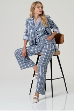 Surkana Blazer Blue Stripes.