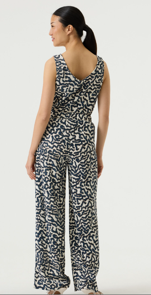 Garcia Ladies Printed Trousers Animal Print - Beige & Blue Mix.