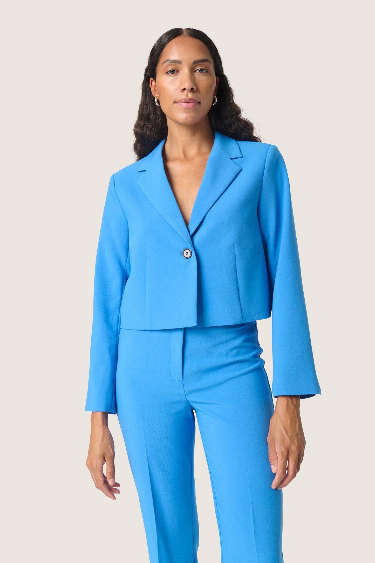 Soaked in Luxury Corinne Cropped Blazer - Cornflower blue