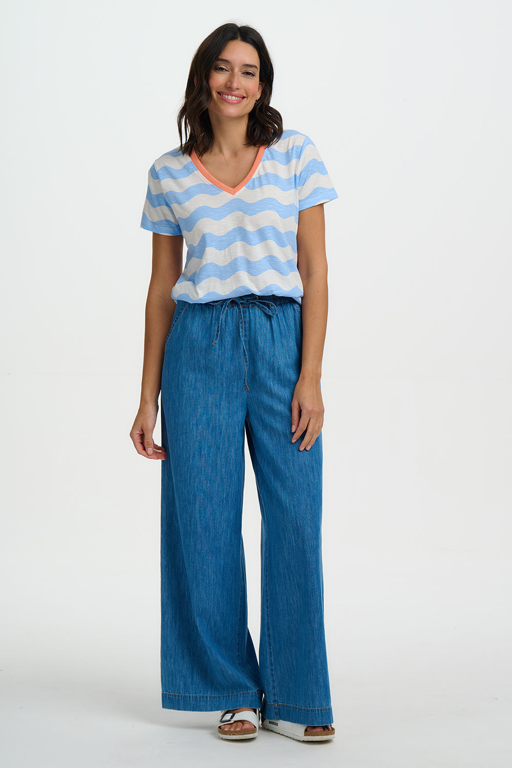 Sugarhill Khloe V Neck T/Shirt Off White / Blue Surf Waves.