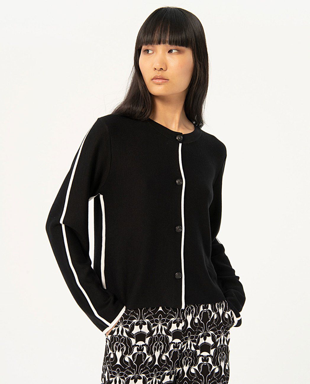 Surkana Cardigan-Black w white stripe