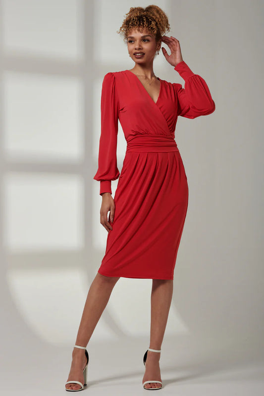 Jolie Moi Kinslee Long Sleeve Pegged Dress-Scarlet Red