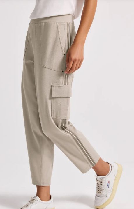 Street One Bonny Cargo Gallon 28" Leg