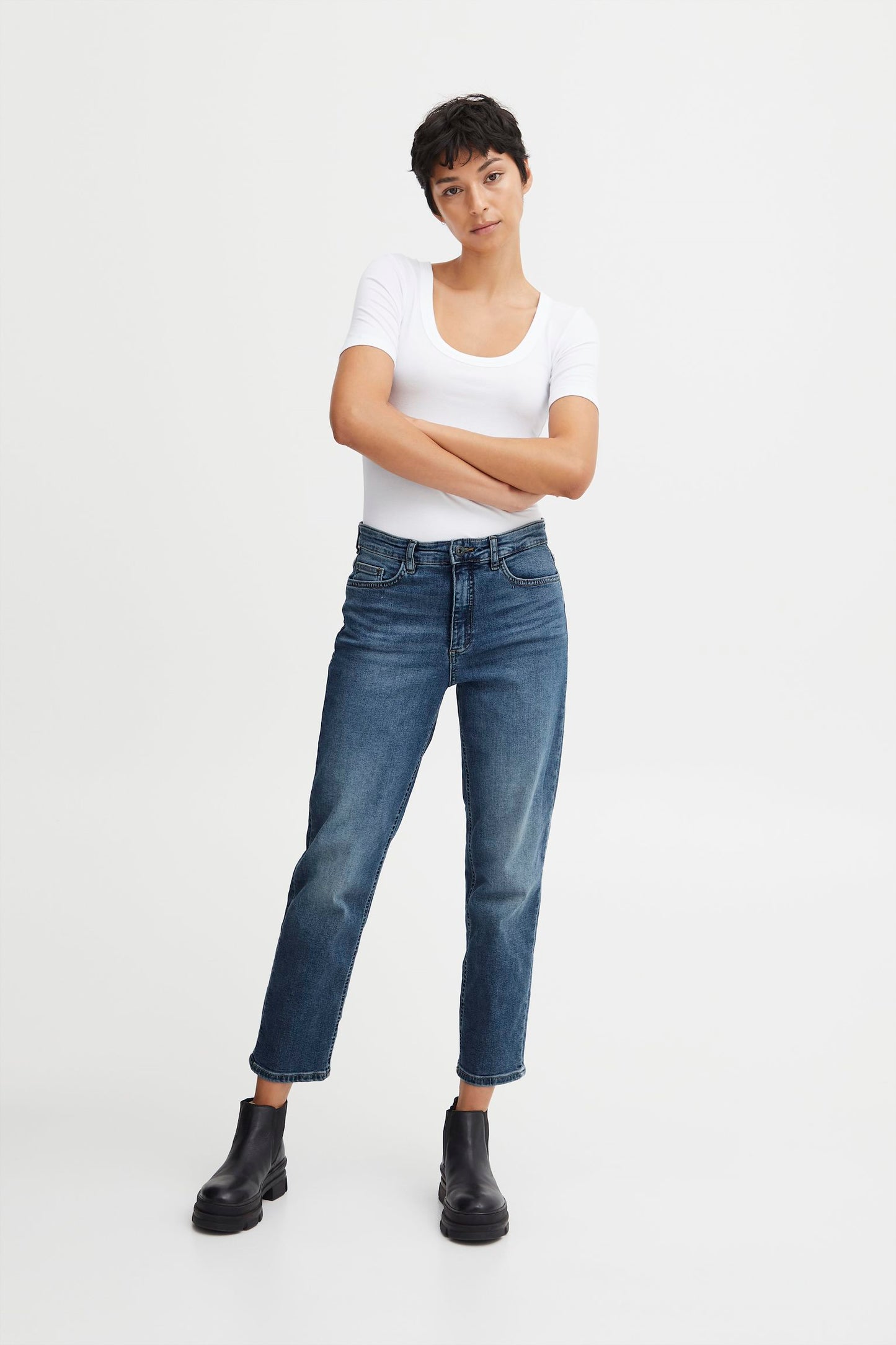 ICHI IHTWIGGY RAVEN Mom fit jeans