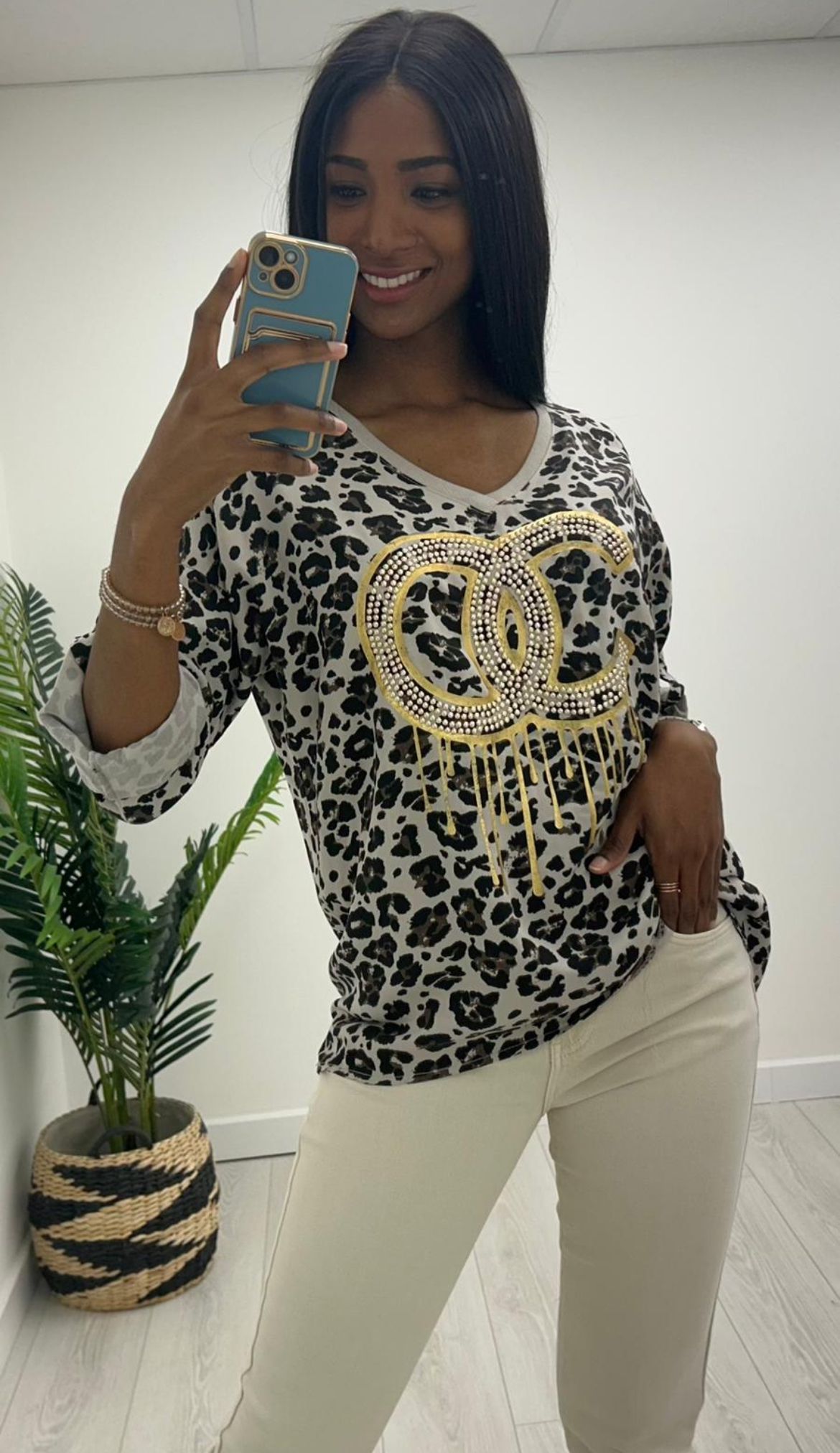 Kyla Top with logo-White/Leopard