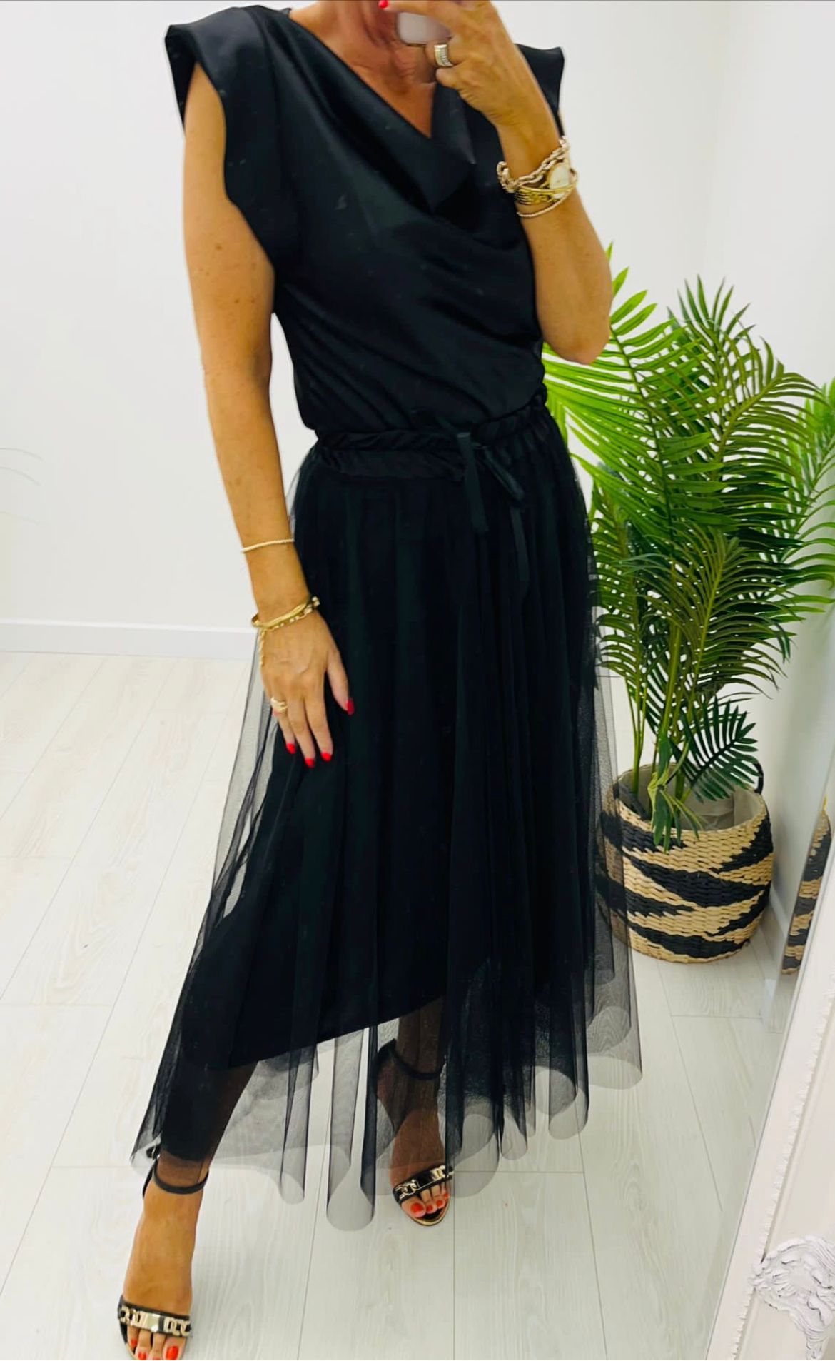 Kyla Tulle skirt with satin waist band-Blk