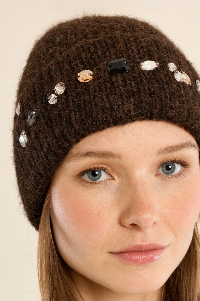 Molly Bracken Knitted Hat with Rhinestones - Brown.