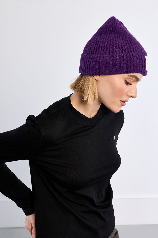 Molly Bracken Knitted Beanie - Purple.