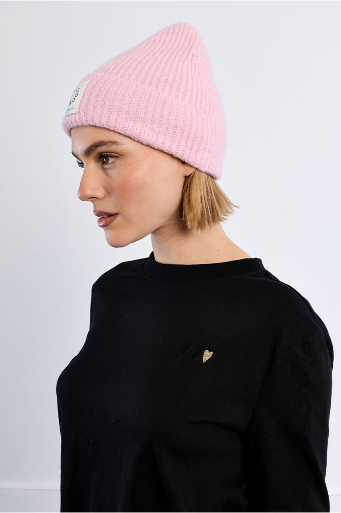 Molly Bracken Knitted Beanie - Soft Pink.