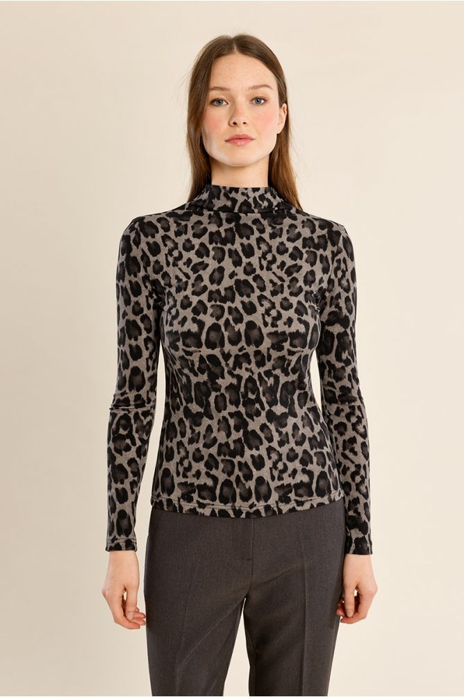 Molly Bracken Turtle Neck Top - Leopard.