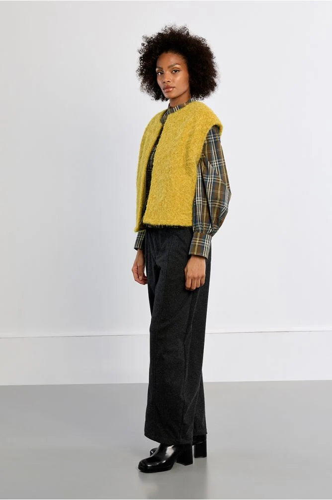 Molly Bracken Sleeveless Jacket - Lime Green.