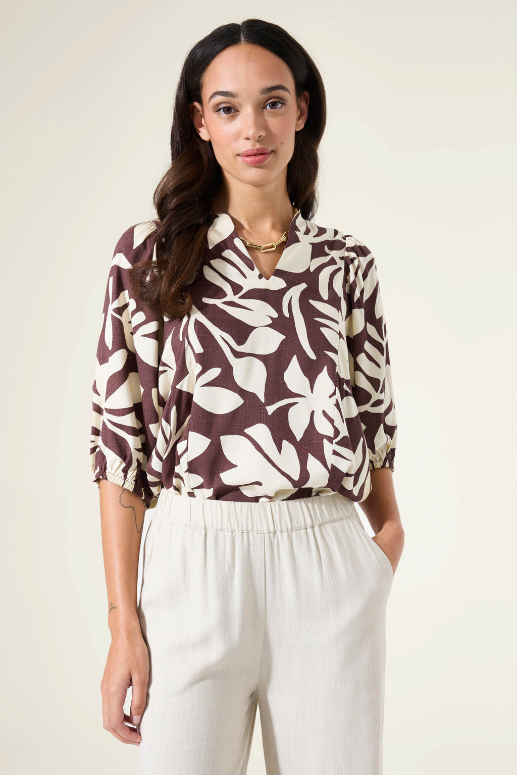 Garcia Ladies Trousers - Brown & Cream Leaf Print.