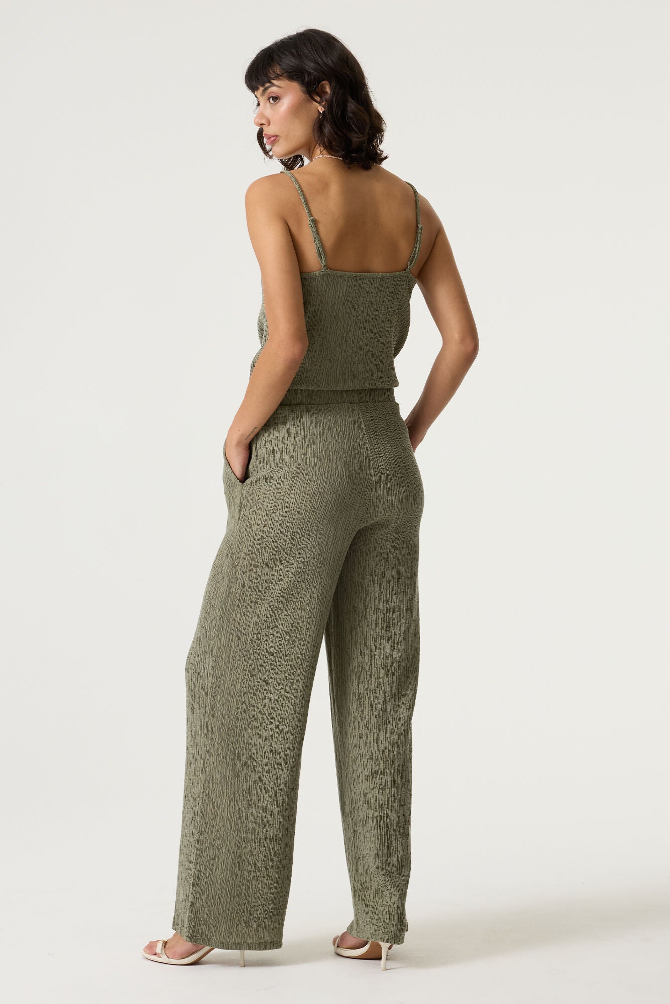 Garcia Wide Leg Trousers with Elasticated Waist Plisse Fabric - Olive
