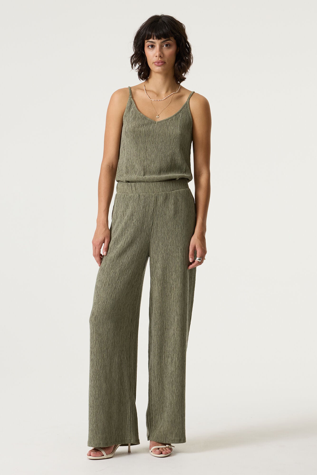 Garcia Wide Leg Trousers with Elasticated Waist Plisse Fabric - Olive