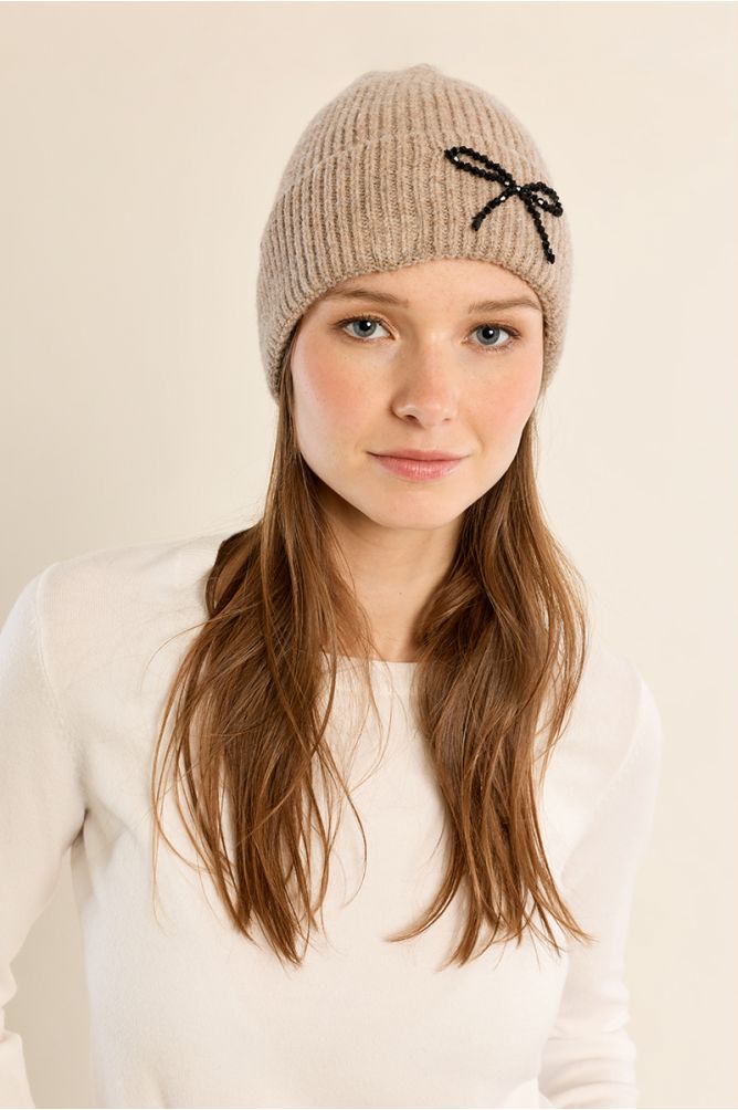 Molly Bracken Ribbed Knitted Hat with Bow - Beige.